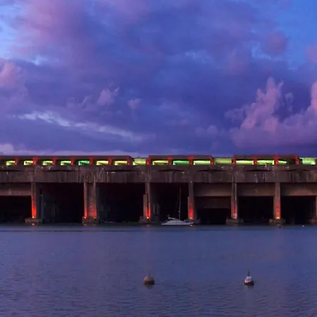 Hotel Le Bateau Ivre à Bordeaux Extérieur photo